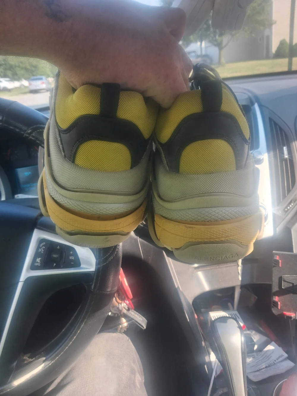 Gucci Cream, Yellow & Teal Chunky Sneakers